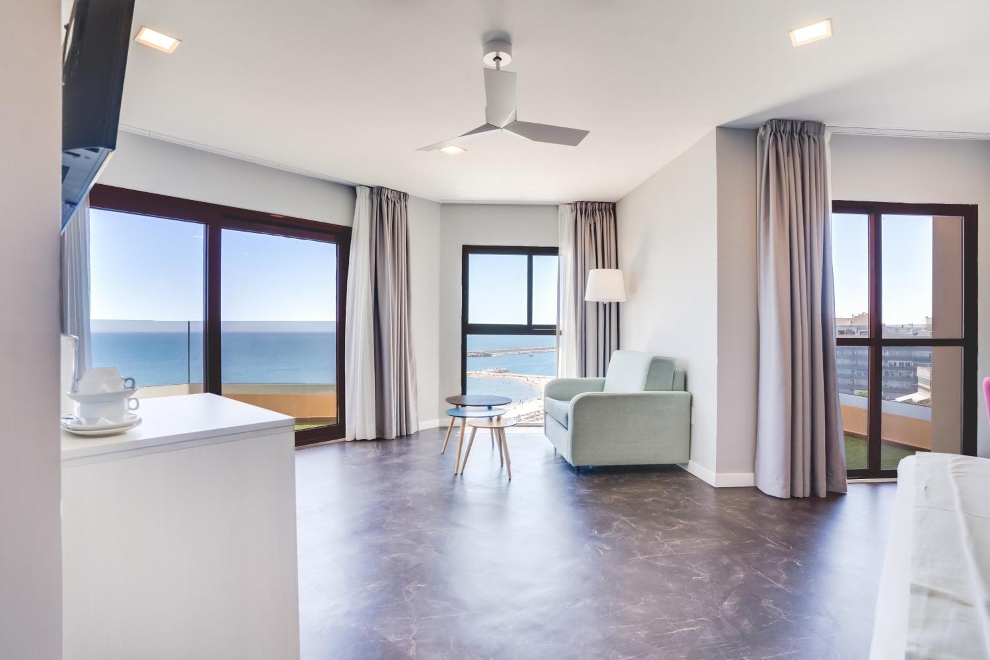 Hotel Angela - Adults Recommended Fuengirola Dış mekan fotoğraf