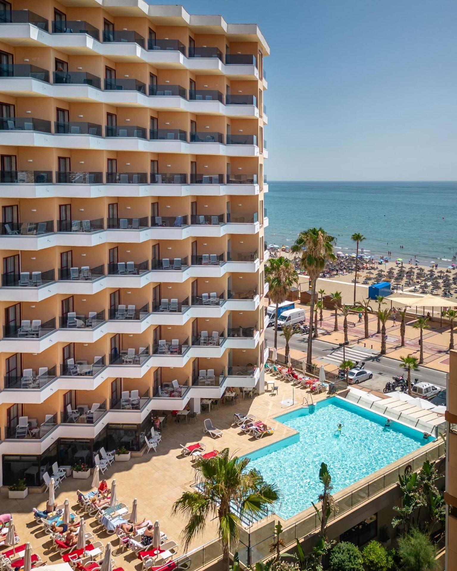 Hotel Angela - Adults Recommended Fuengirola Dış mekan fotoğraf