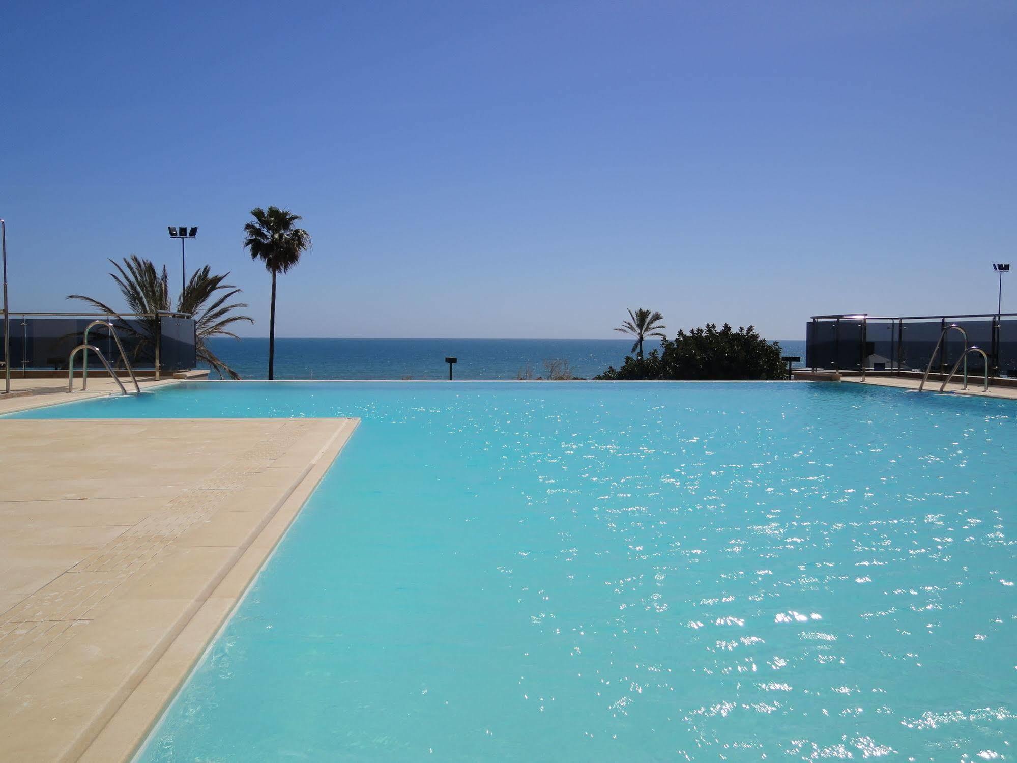 Hotel Angela - Adults Recommended Fuengirola Dış mekan fotoğraf